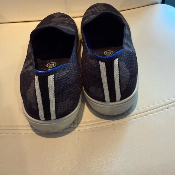 Rothy’s Gray Camo Sneakers Size 8.5 - Picture 4 of 6